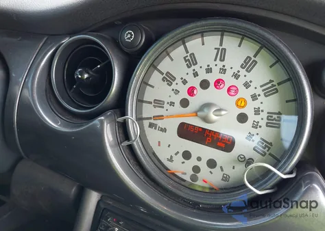 2006 Mini Cooper из США, поврежденный, VIN WMWRF33566TG15464